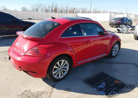 2013 Volkswagen Beetle 2.0L Tdi из США, поврежденный, VIN 3VWJL7AT1DM676700